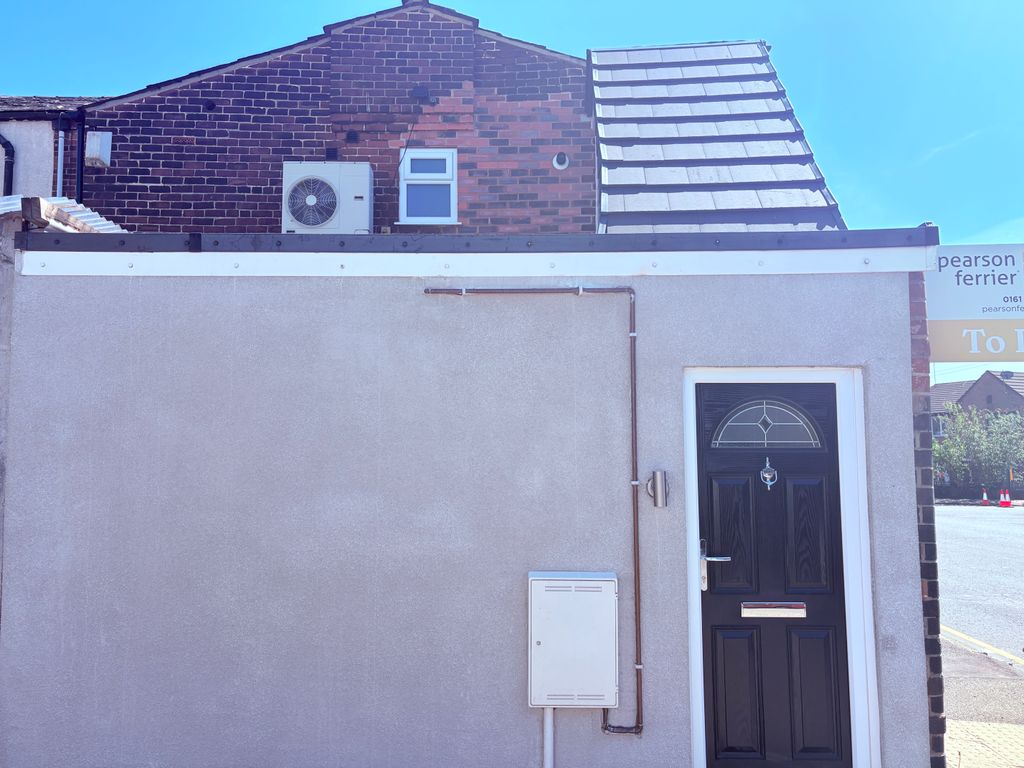 Property photo 3 of 9 Entrance Door