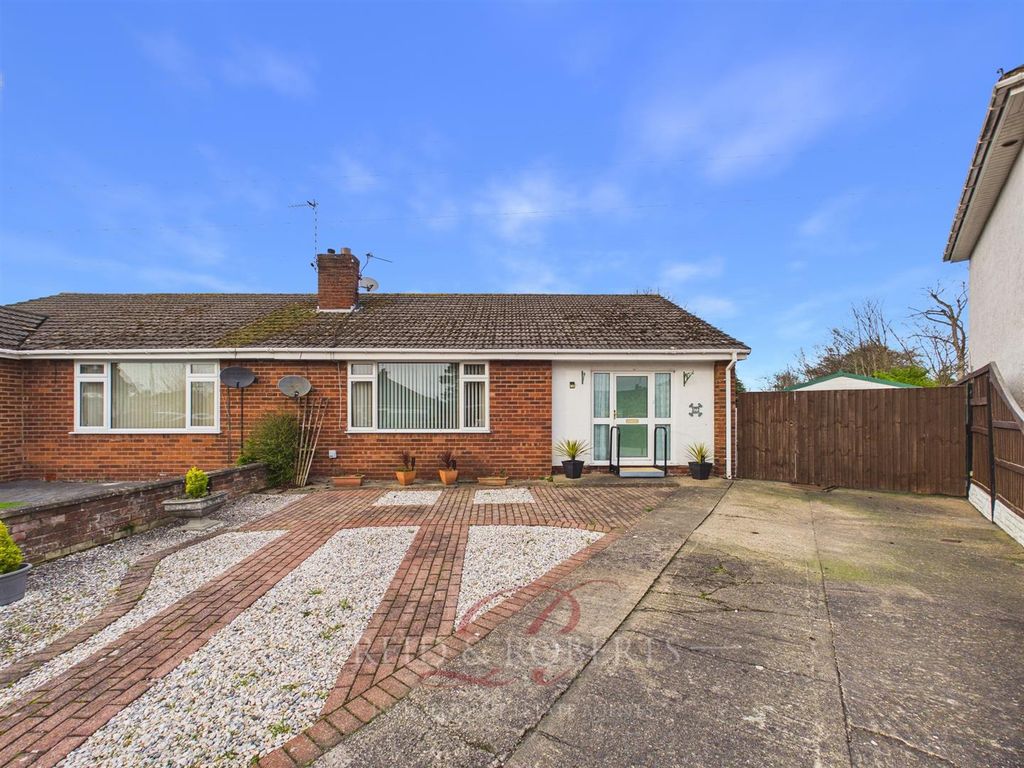 Property photo 2 of 19 Cam05148G0-Pr0126-Still013.Jpg