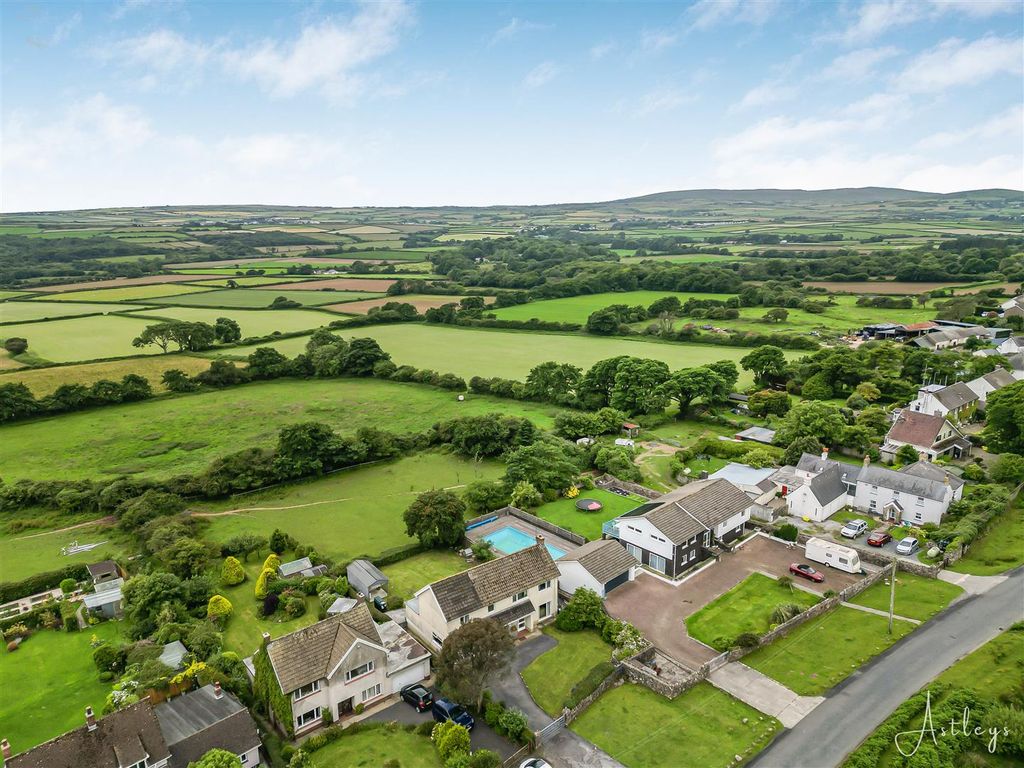Property photo 3 of 33 Aerial Aspect