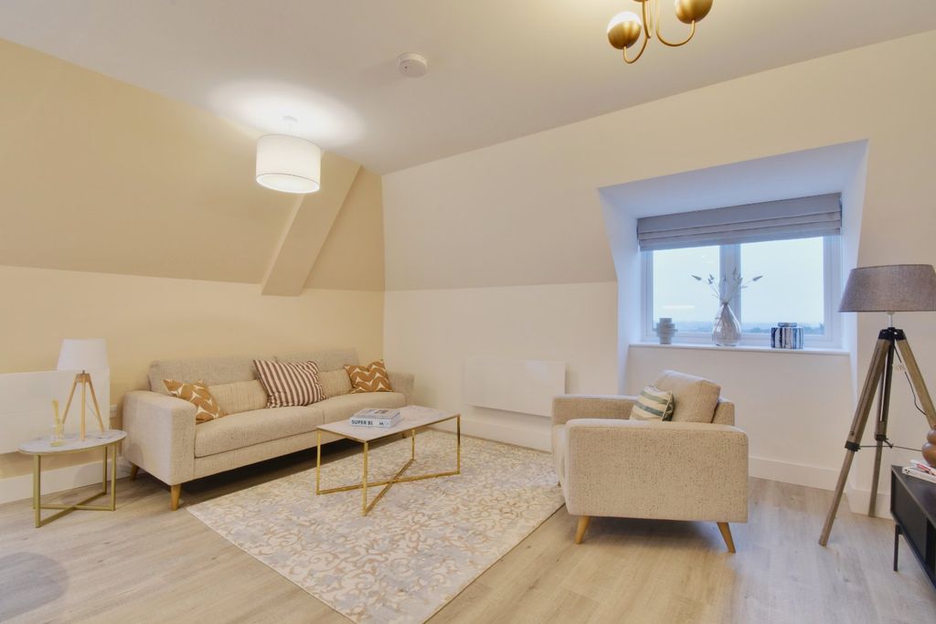 Property photo 2 of 8 Picture No. 09