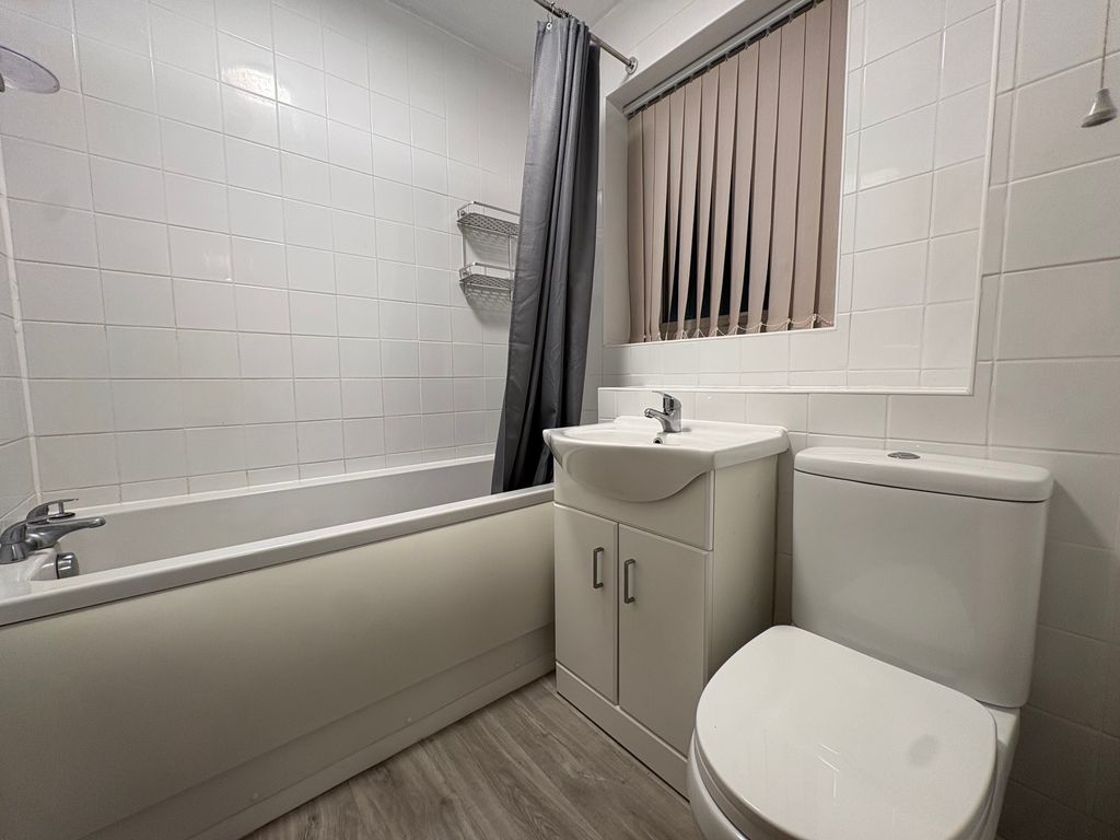 Property photo 3 of 5 Image