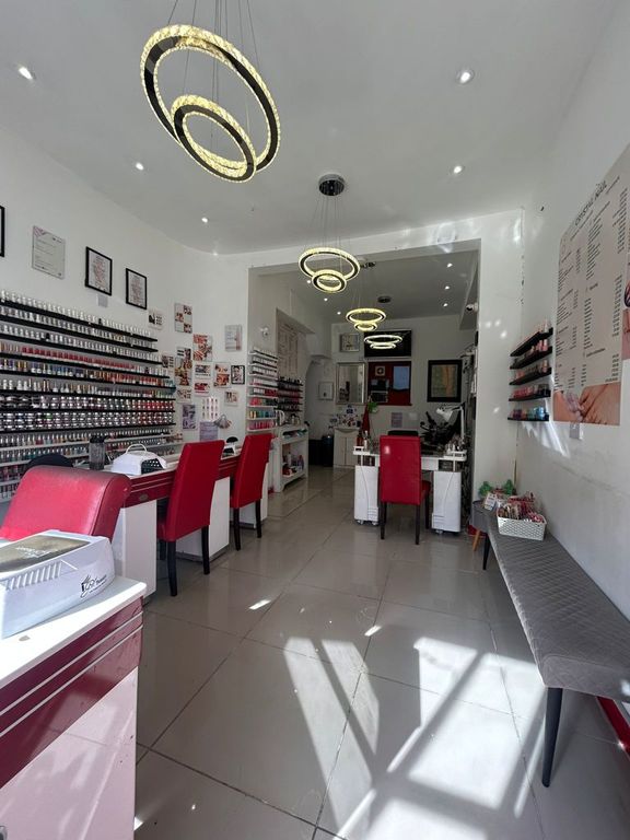 Property photo 2 of 5 Photo 2