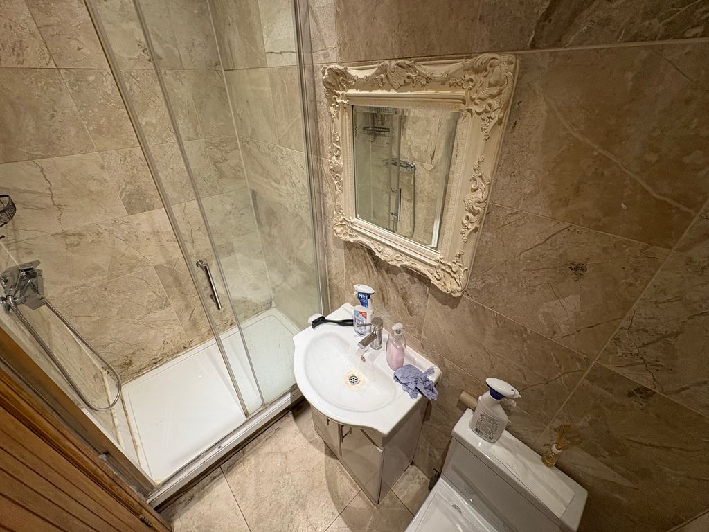 Property photo 2 of 6 Img_8174