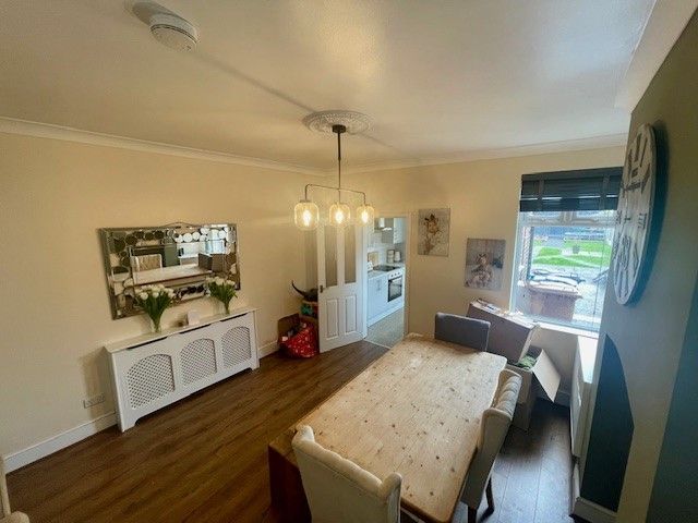 Property photo 3 of 17 Photo 4