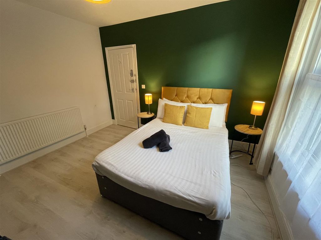 Property photo 2 of 18 Img_2247.Jpeg