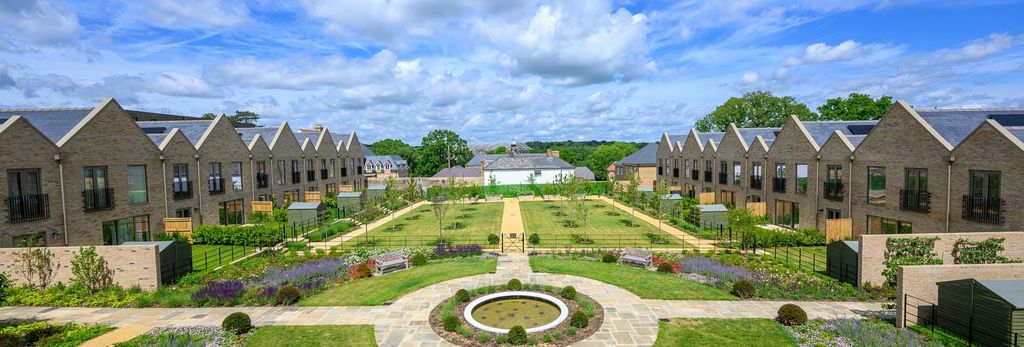 Property photo 1 of 4 New Build Homes With Rear Gardens And Extended Rear Communal, Landscaped Greenspace