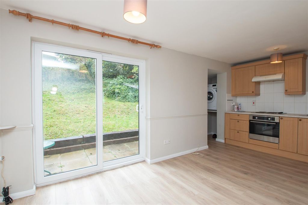 Property photo 3 of 11 65Thompson_3.Jpg