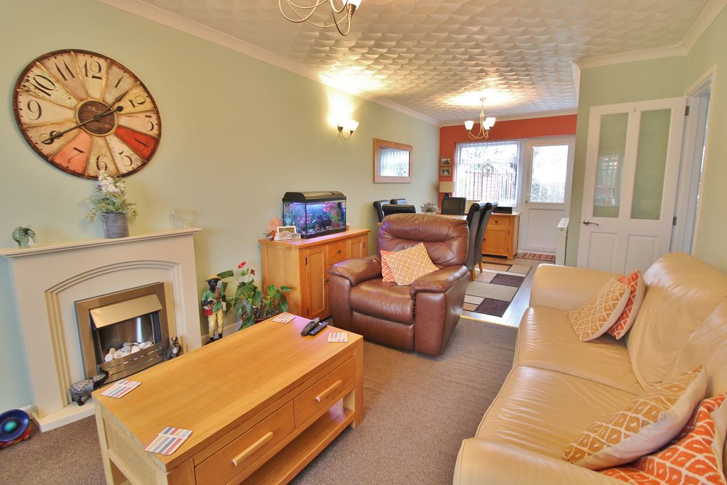 Property photo 2 of 14
