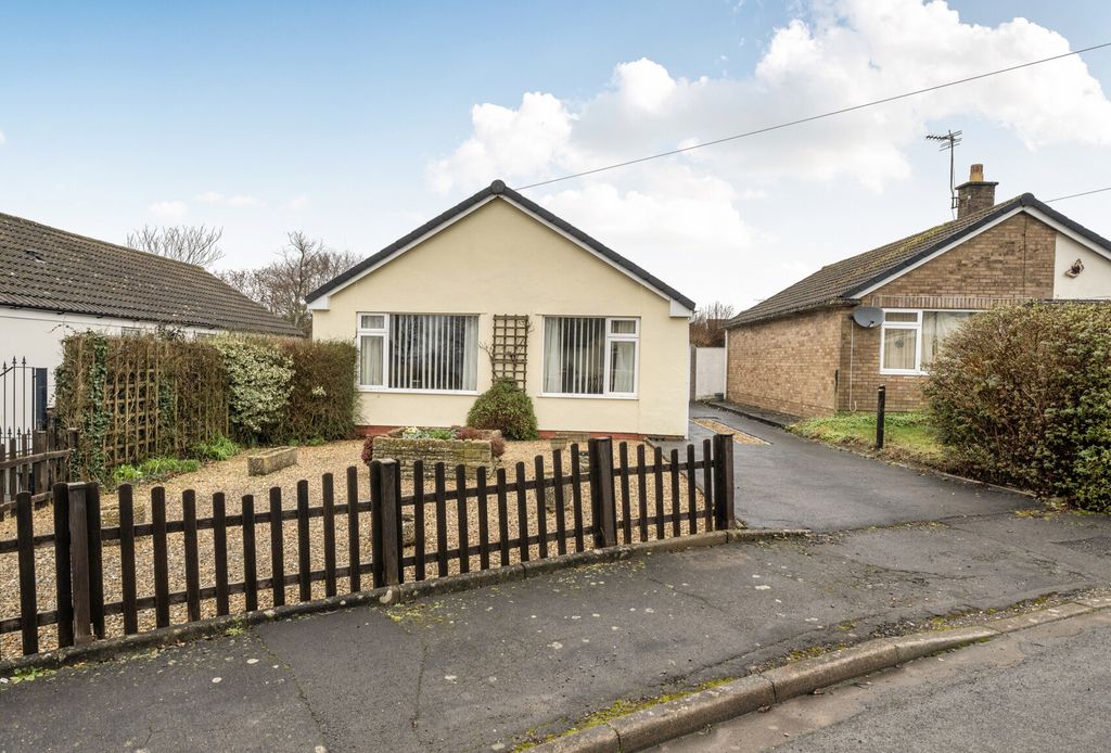 Property photo 1 of 20 1417602-2-6996F70...