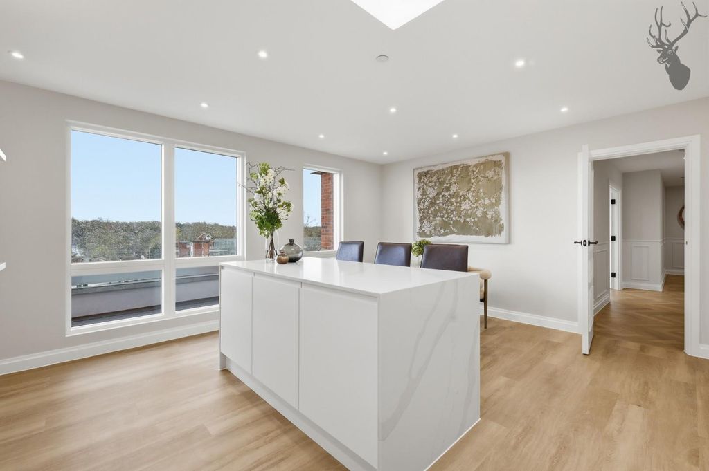 Additional image 6 of 2 bed flat for saleNovella, Chigwell IG7