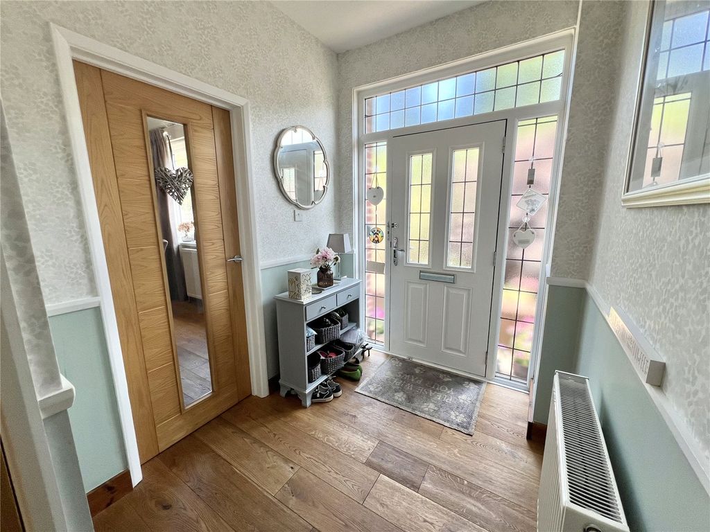Property photo 3 of 18 Picture No. 10