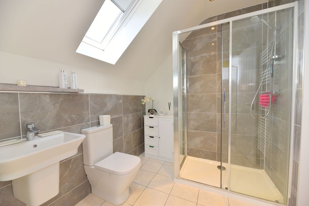 Additional image 16 of 3 bed semi-detached house for saleGale Drive, Biggleswade SG18