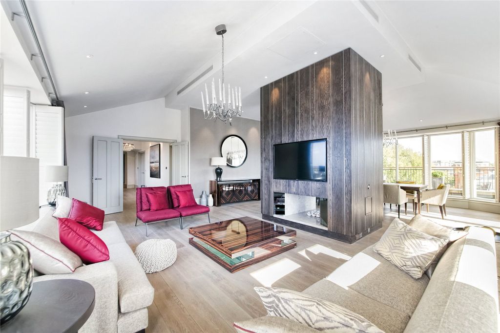 Property photo 1 of 25 Reception Room