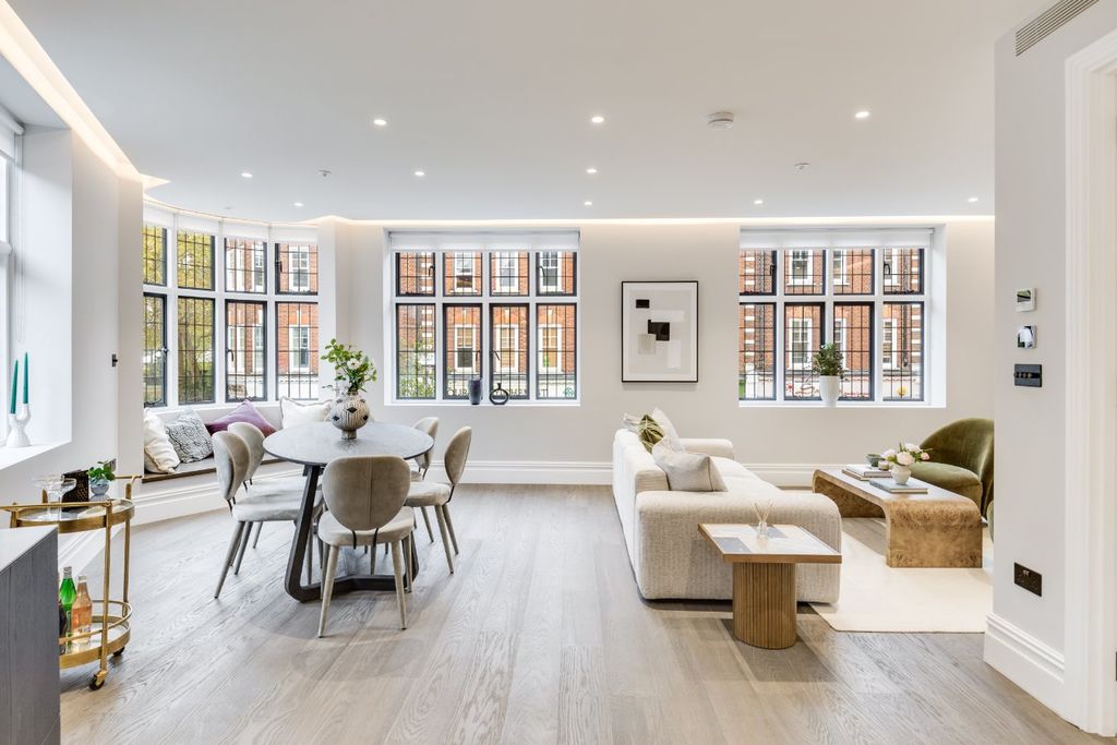 Property photo 1 of 13 Picture No. 12