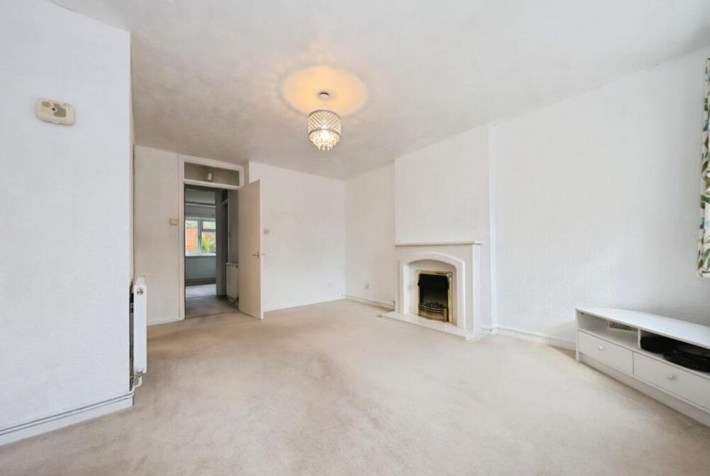 Property photo 3 of 16 Image