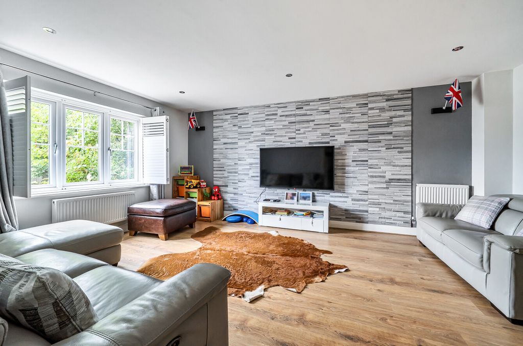 Property photo 3 of 23 1515959-14-6Aa004...