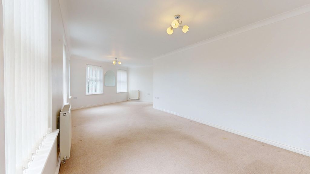 Property photo 2 of 15 5417083