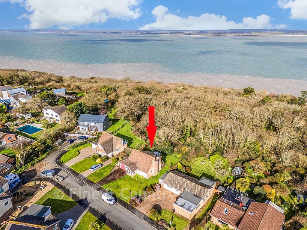 Property photo 2 of 16 Aerial Elevation With Sea**