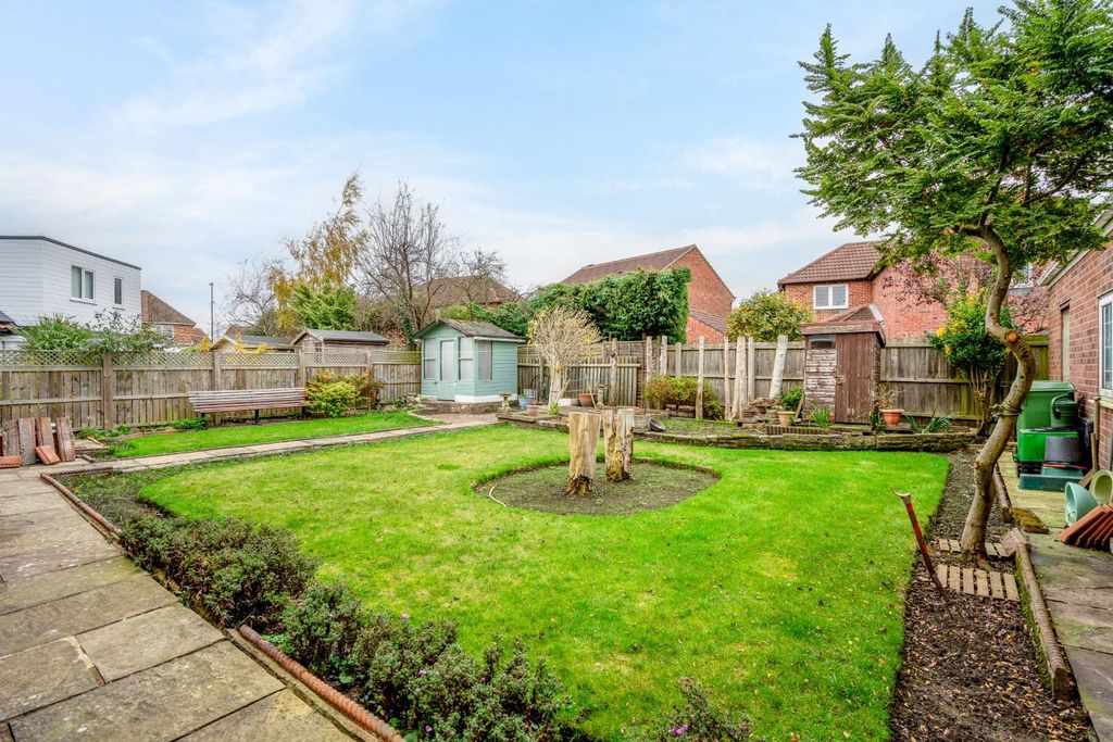 Property photo 3 of 10 Br-13.Jpg