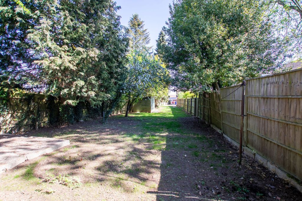 Property photo 3 of 22