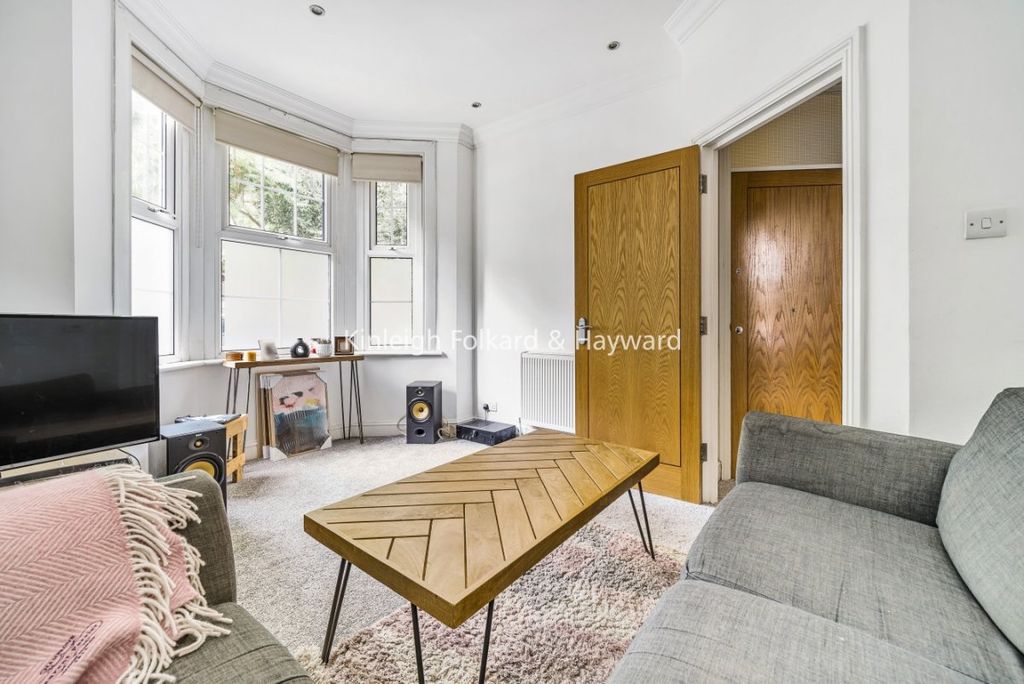 Property photo 1 of 11 1Efe17Fd-5566-437d-8
