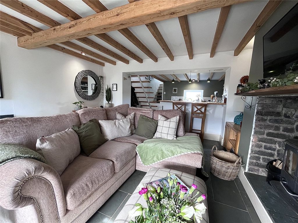 Property photo 3 of 20 3