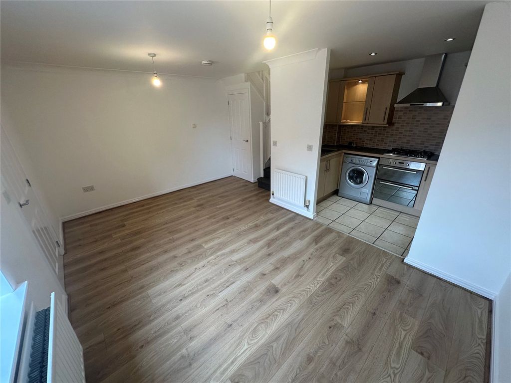 Property photo 3 of 9 Picture No. 22