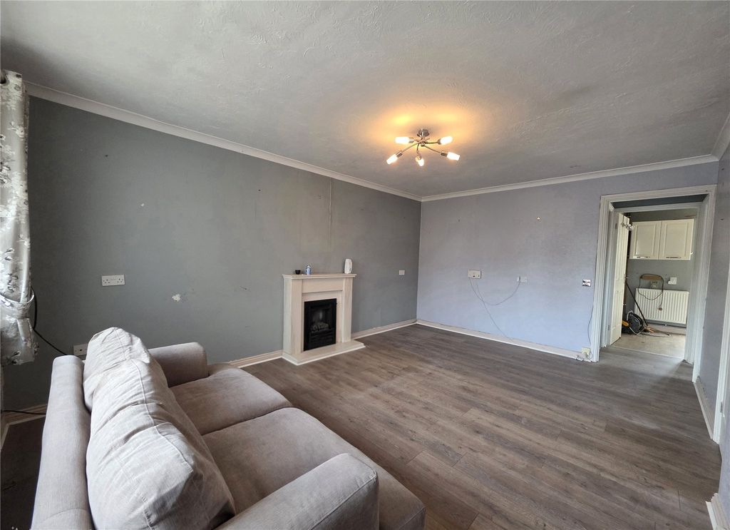 Property photo 3 of 12 Picture No. 06