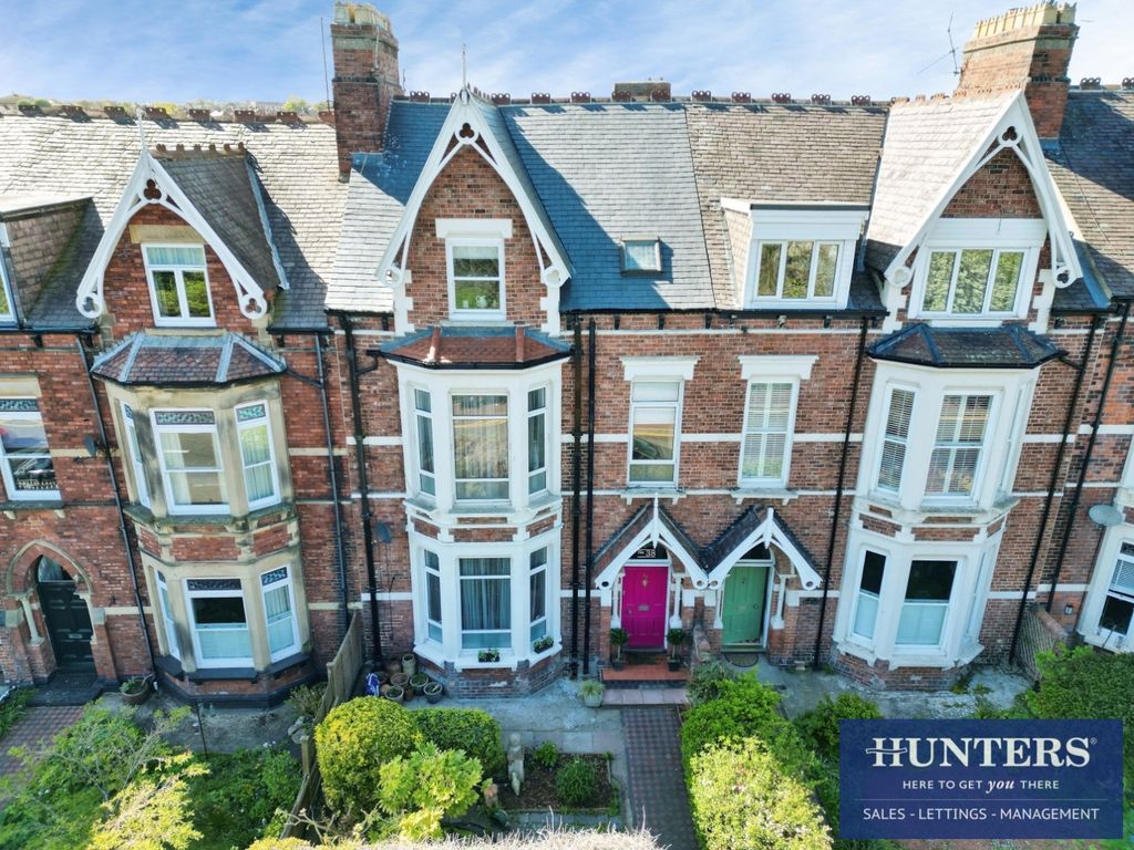 Property photo 1 of 29 External