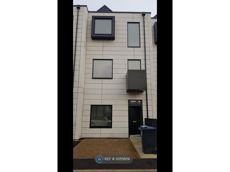 Property photo 1 of 16 Street View