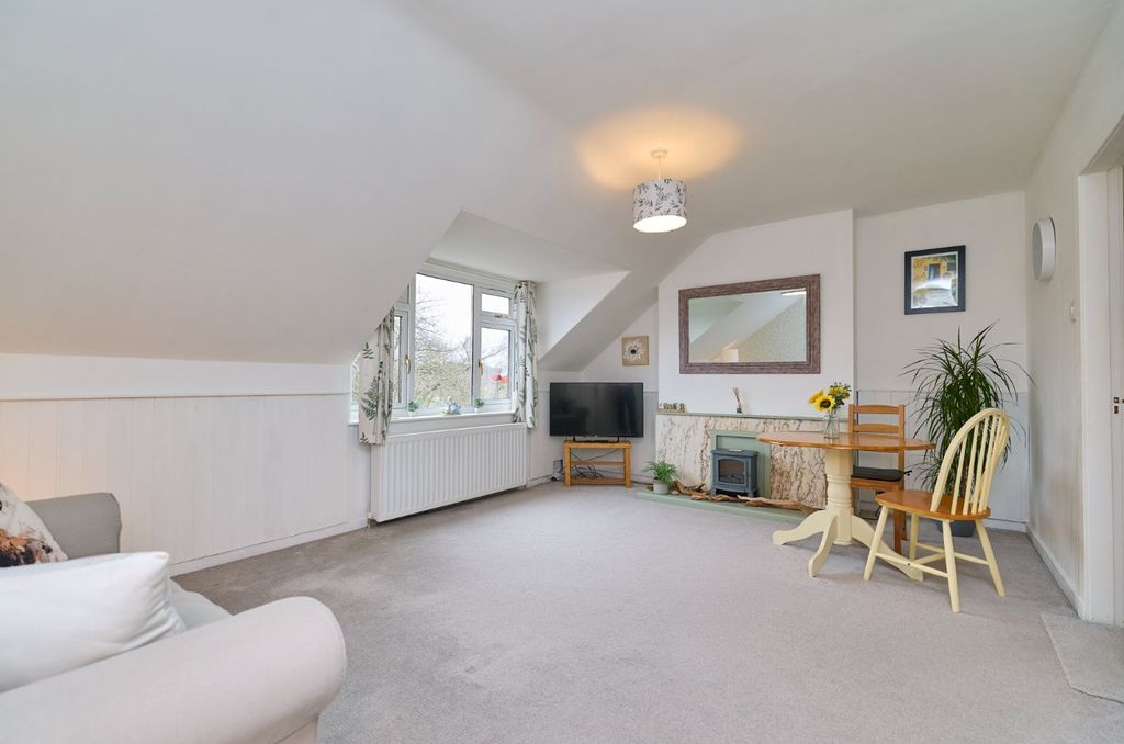 Property photo 3 of 22 3