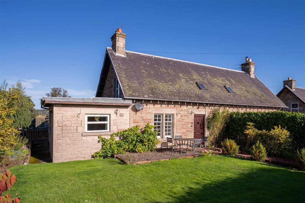 Property photo 1 of 22 7 Bonjedward Cottages-01.Jpg
