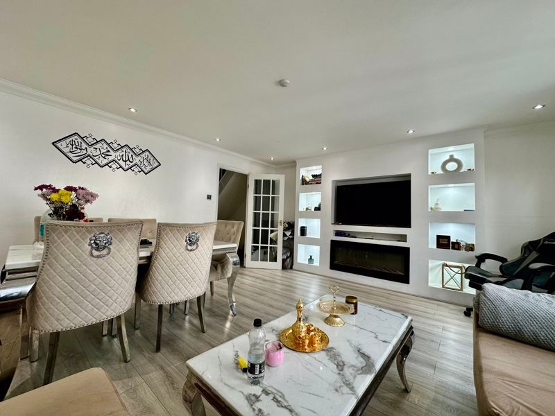 Property photo 2 of 22 Photo 18