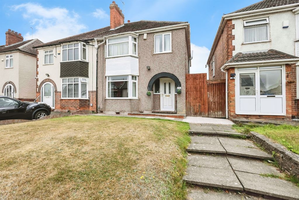 Property photo 2 of 17
