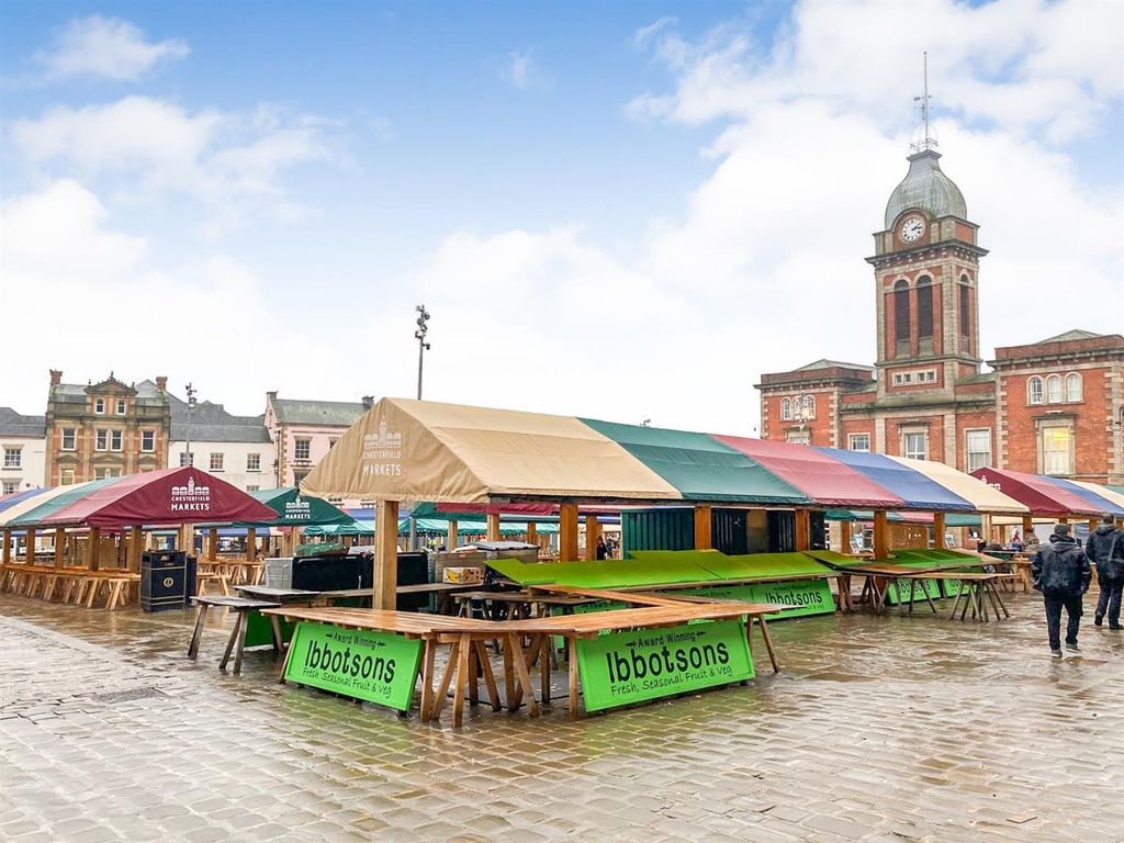 Property photo 2 of 5 Market Place