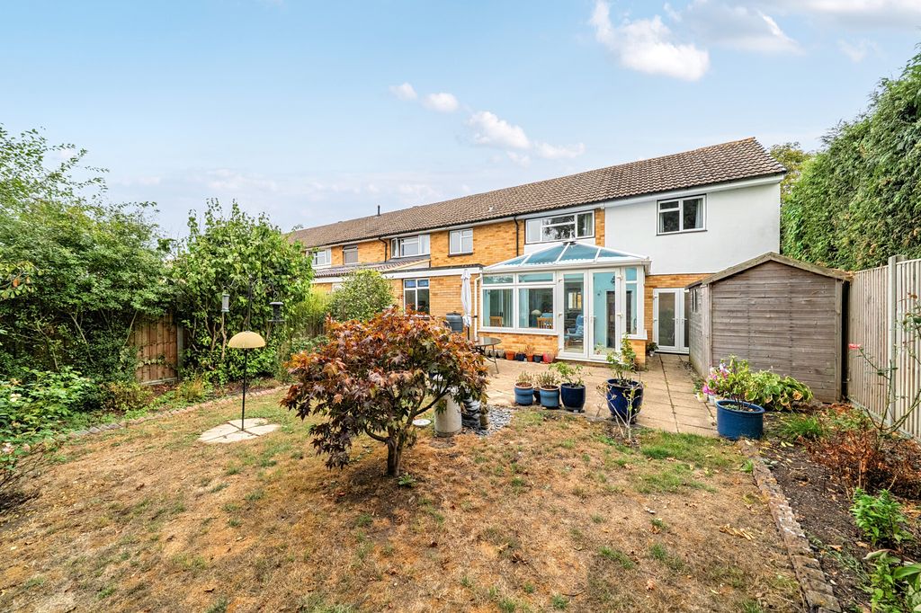 Property photo 2 of 16