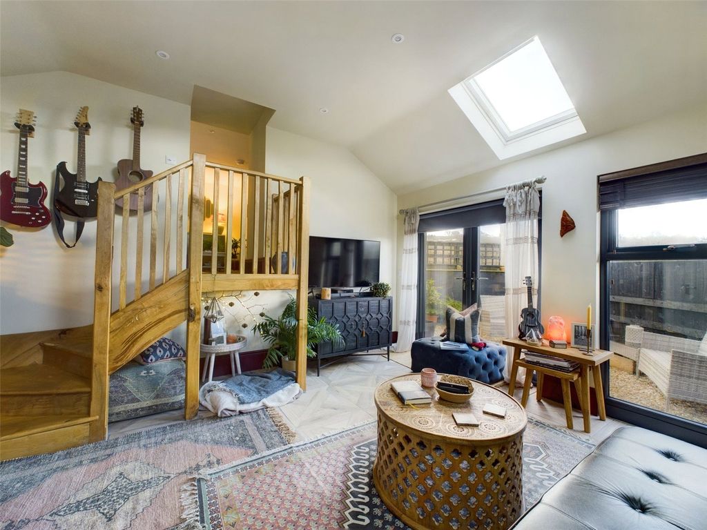 Property photo 2 of 13 Picture No. 07