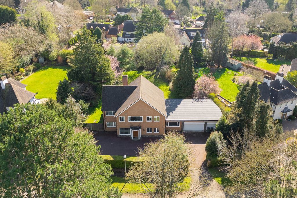 Property photo 1 of 48