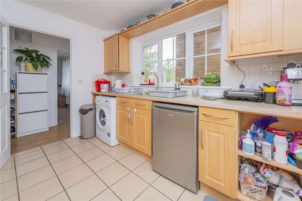 Property photo 2 of 30 Picture No. 31