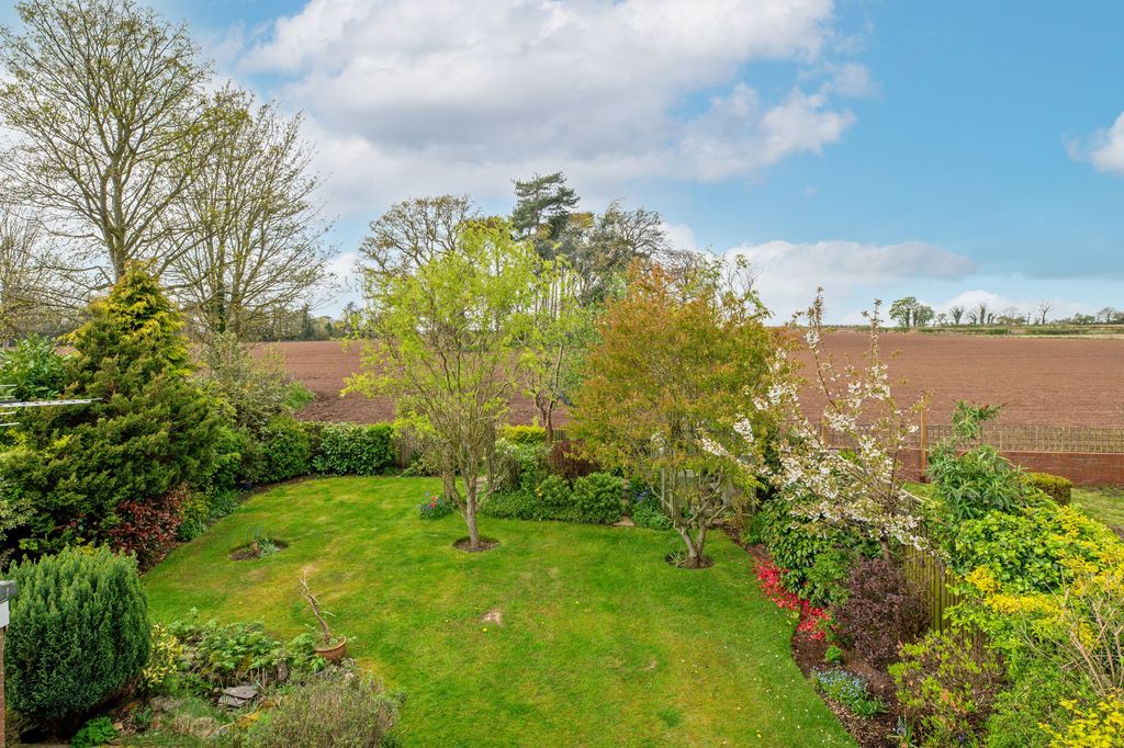 Property photo 3 of 22