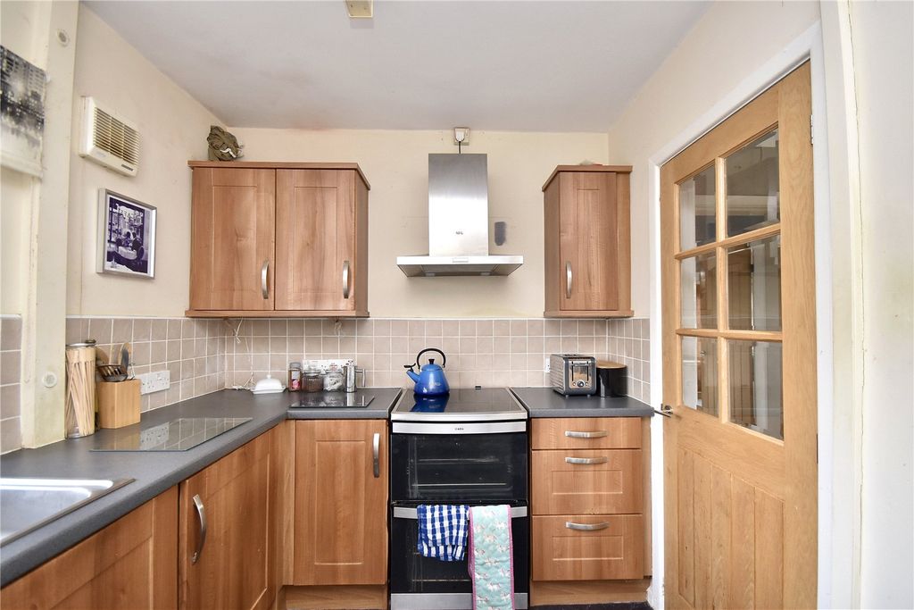 Property photo 3 of 13 Picture No. 08