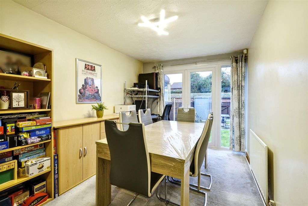 Property photo 3 of 19 Dining Room 1_1.Jpeg