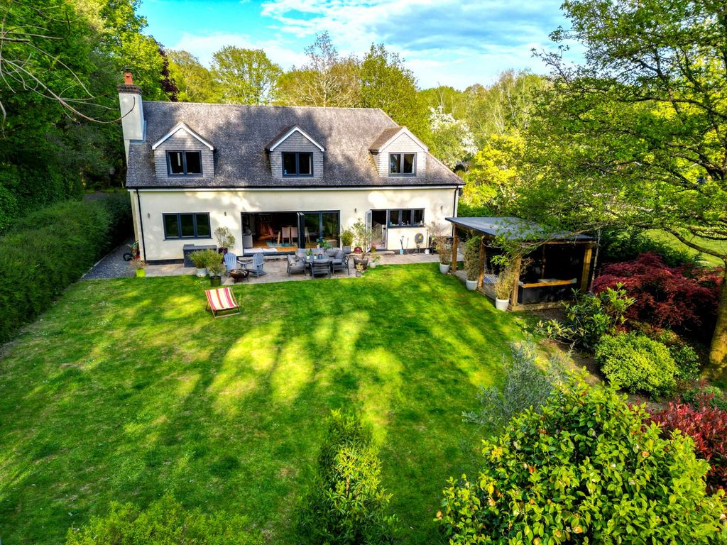 Property photo 2 of 30
