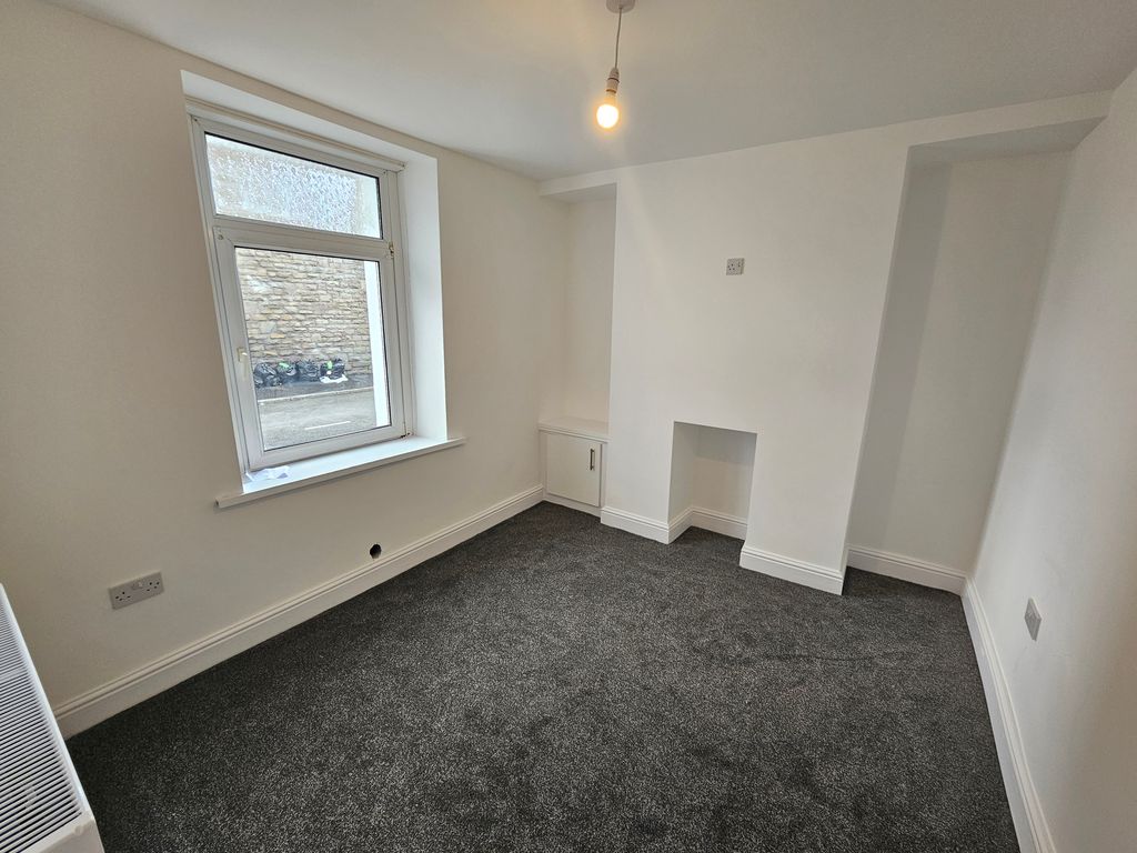 Additional image 5 of 2 bed terraced house to rentKing Street, Neath SA11