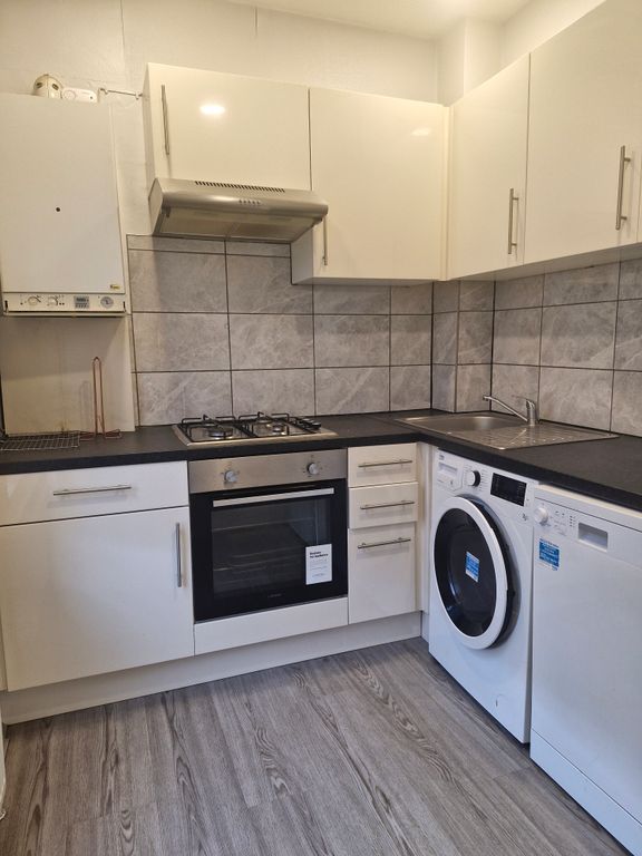 Property photo 3 of 5