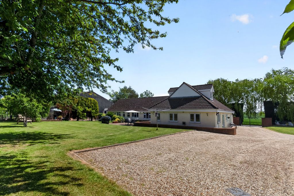 Property photo 1 of 23 Pbox-Img.Jpg