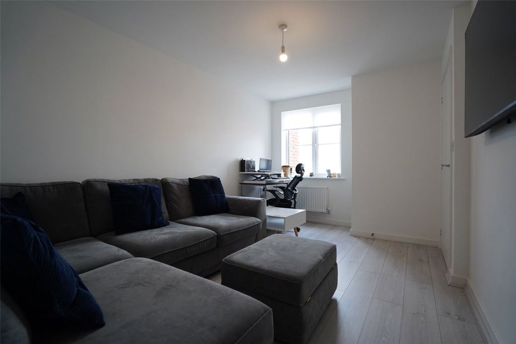 Property photo 2 of 14 Picture No. 07
