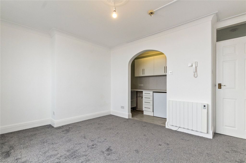 Property photo 2 of 6 Picture No. 03