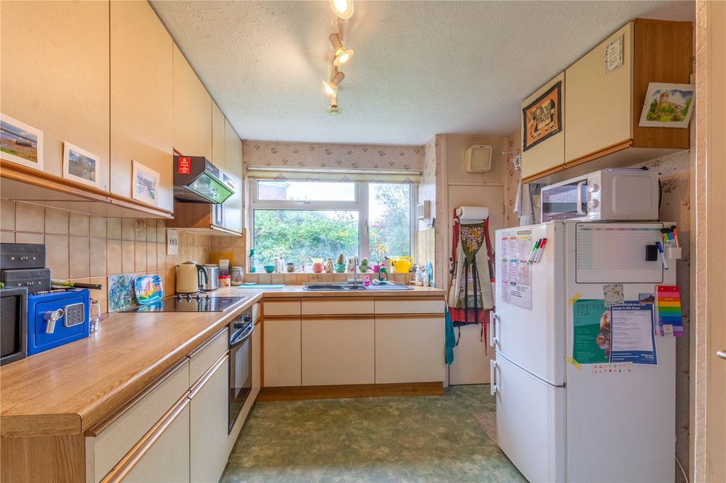 Property photo 3 of 17 Picture No. 09