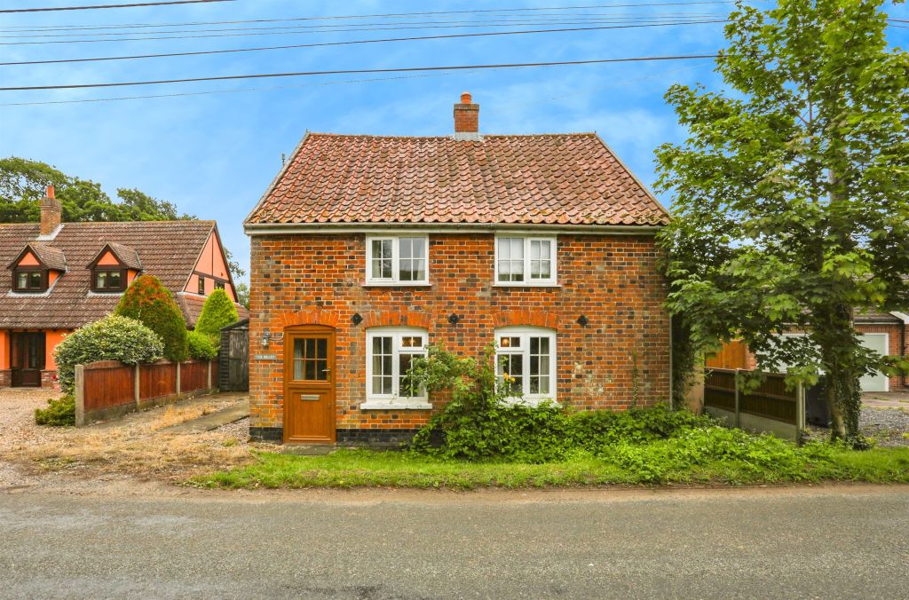 Property photo 1 of 17